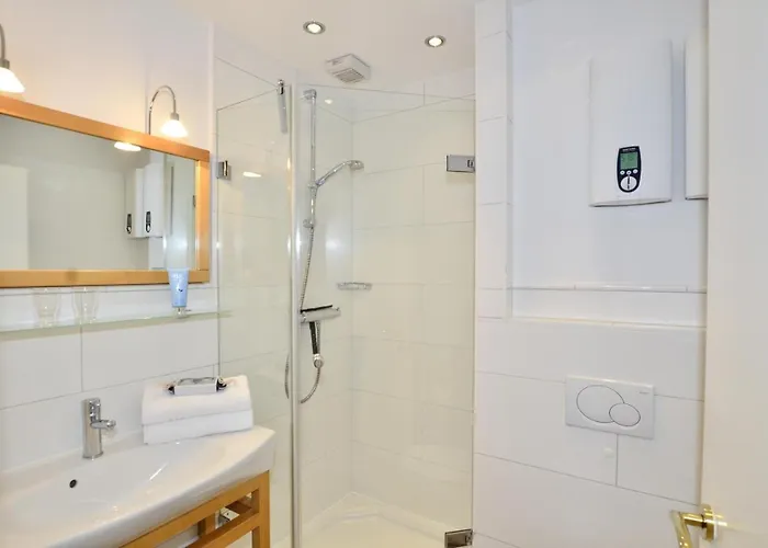 Alice, App 36-14 Westerland