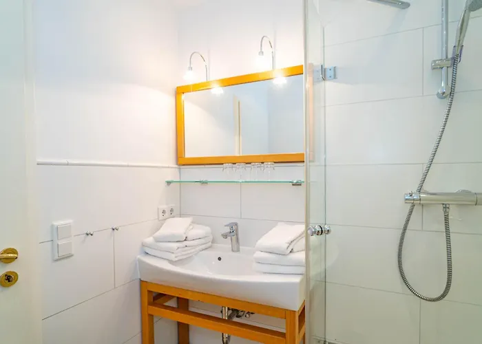 Alice, App 36-14 * Westerland